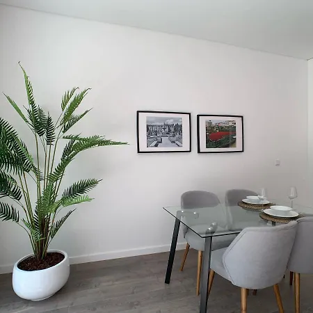 Lägenhet Palhotas - Jardim Santa Barbara *